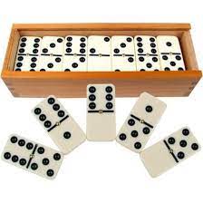 DOMINOS