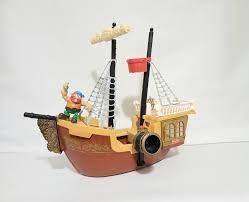 LE BATEAU DES PIRATES